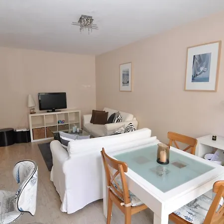 Cosy One-bedroom -stayinantibes- Le Cosy * 昂蒂布