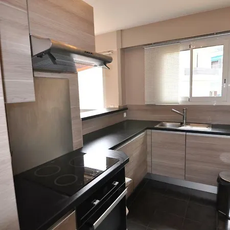 Cosy One-bedroom -stayinantibes- Le Cosy *