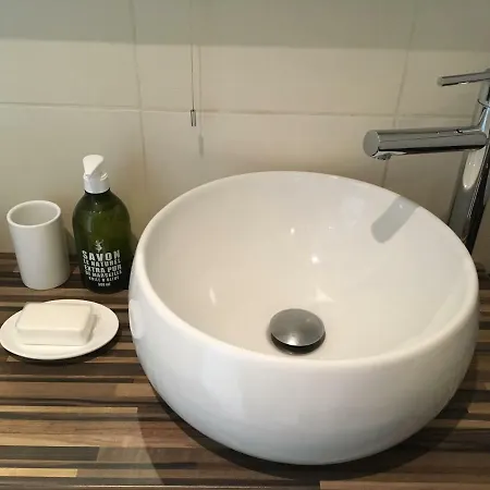 公寓 Cosy One-bedroom -stayinantibes- Le Cosy 昂蒂布