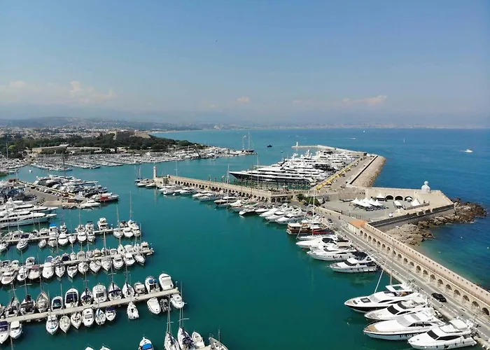 Cosy One-bedroom -stayinantibes- Le Cosy Apartment *